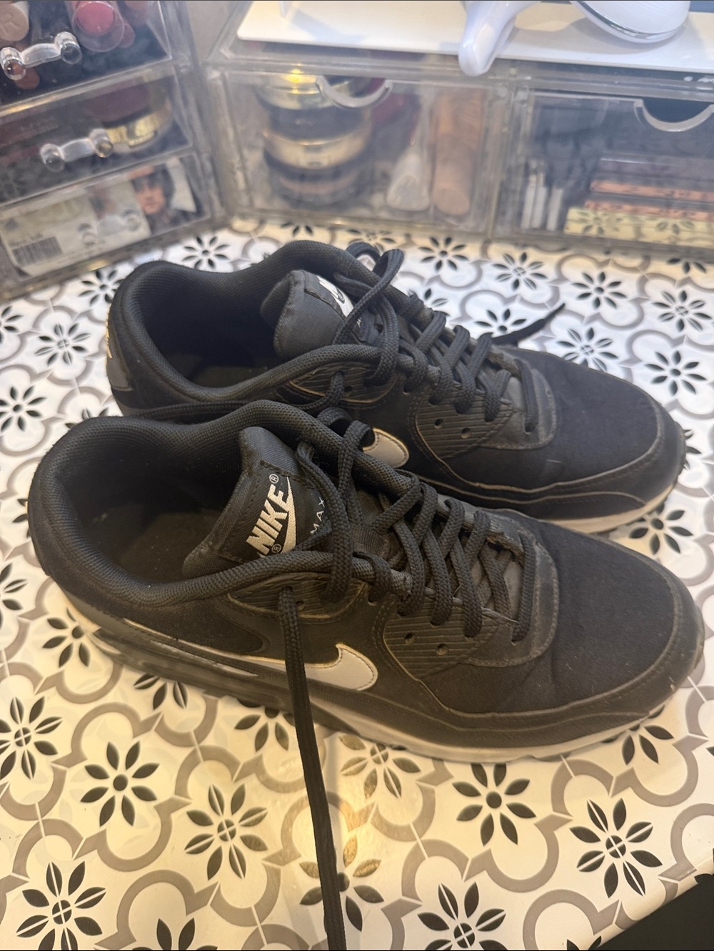 Women’s Nike Black Low-Top Sneakers with White Swoosh